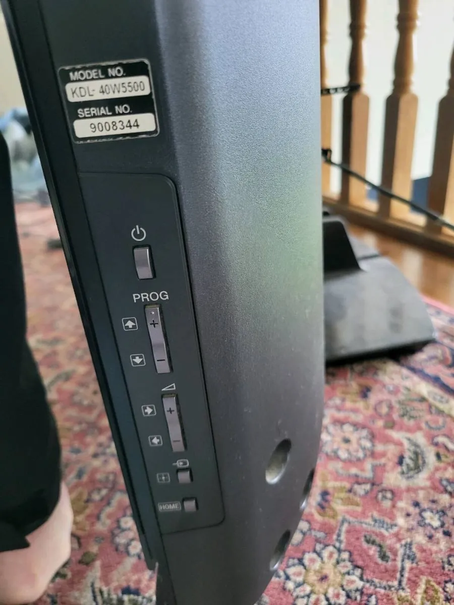 40-inch Sony Bravia Full HD TV - Image 4