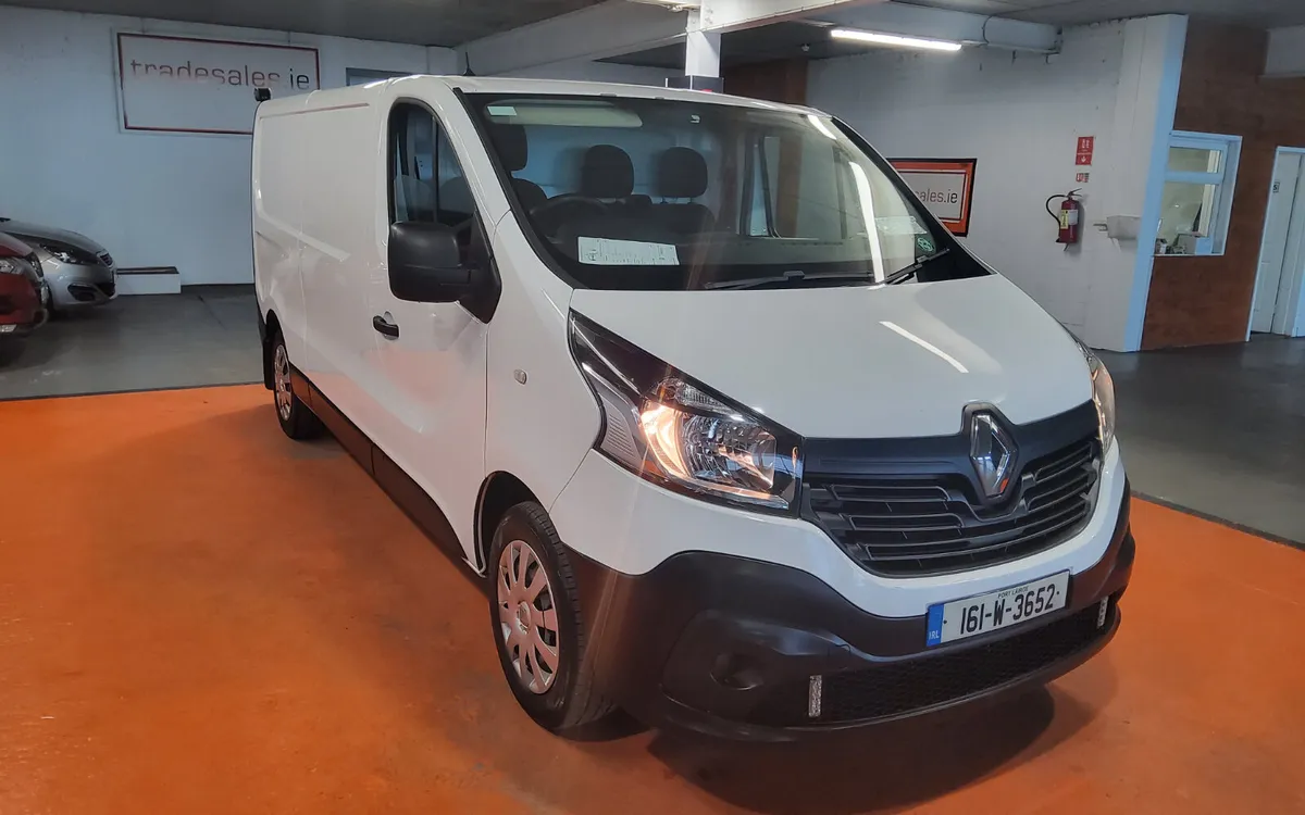 Renault Trafic 2016 - Image 1