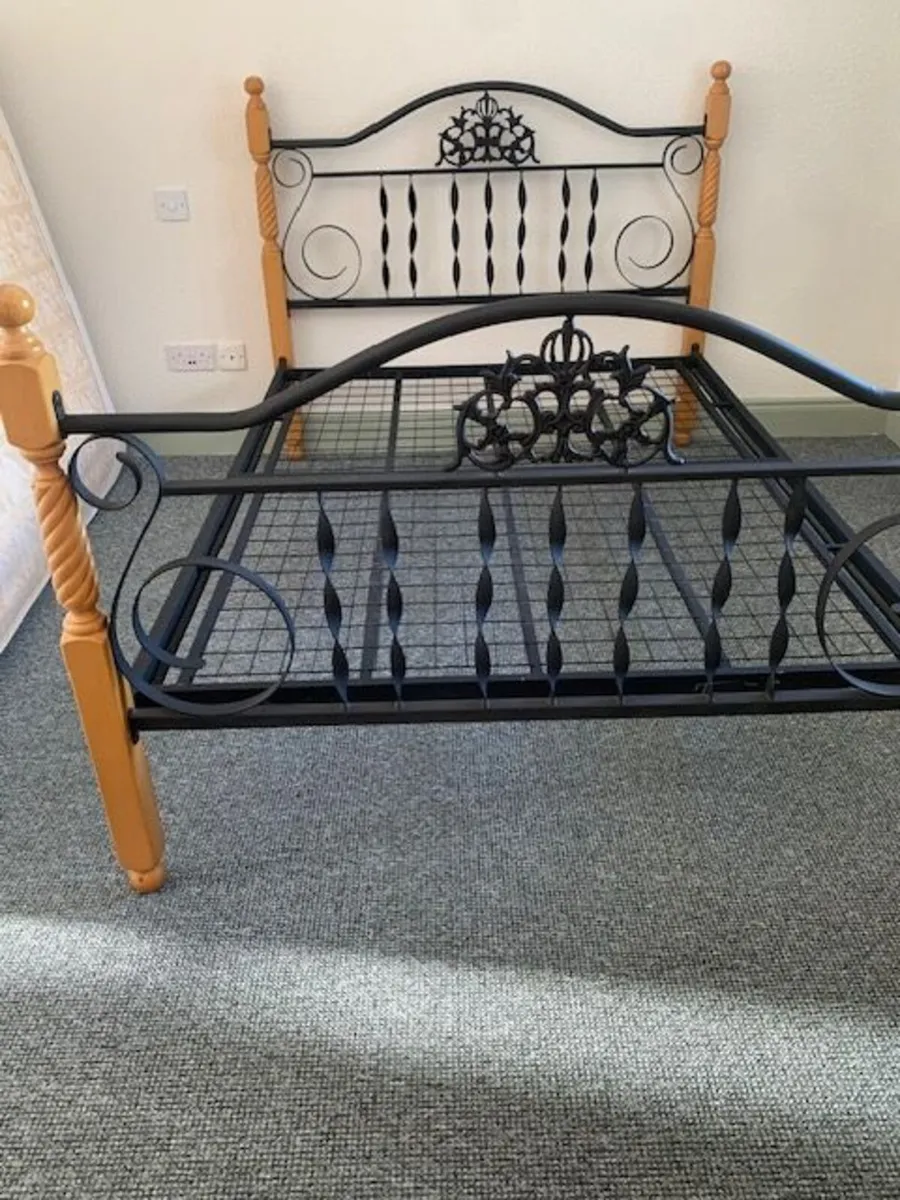 Bed frames - Image 4