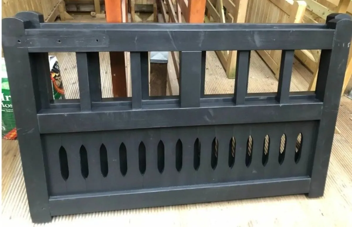 Timber entrance gate- killconnell Painted black - Image 2