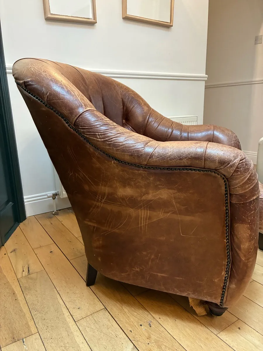 Arm chair Laura Ashley leather - Image 3