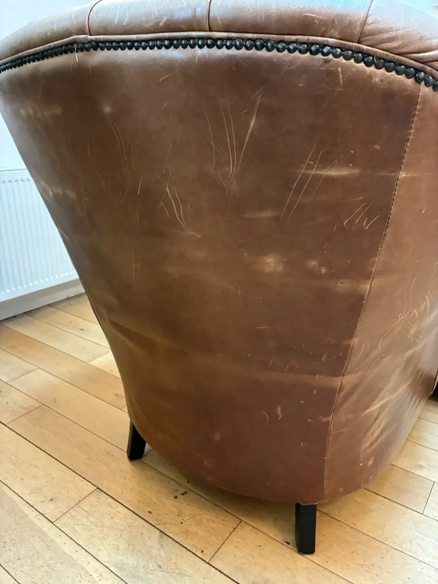 Arm chair Laura Ashley leather - Image 4