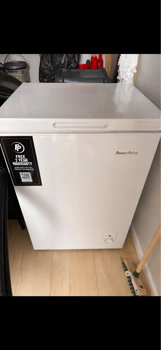 Chest Freezer – PowerPoint 99L - Image 1