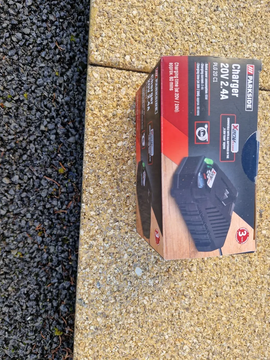 Cordless Hedge Trimmer - Image 3