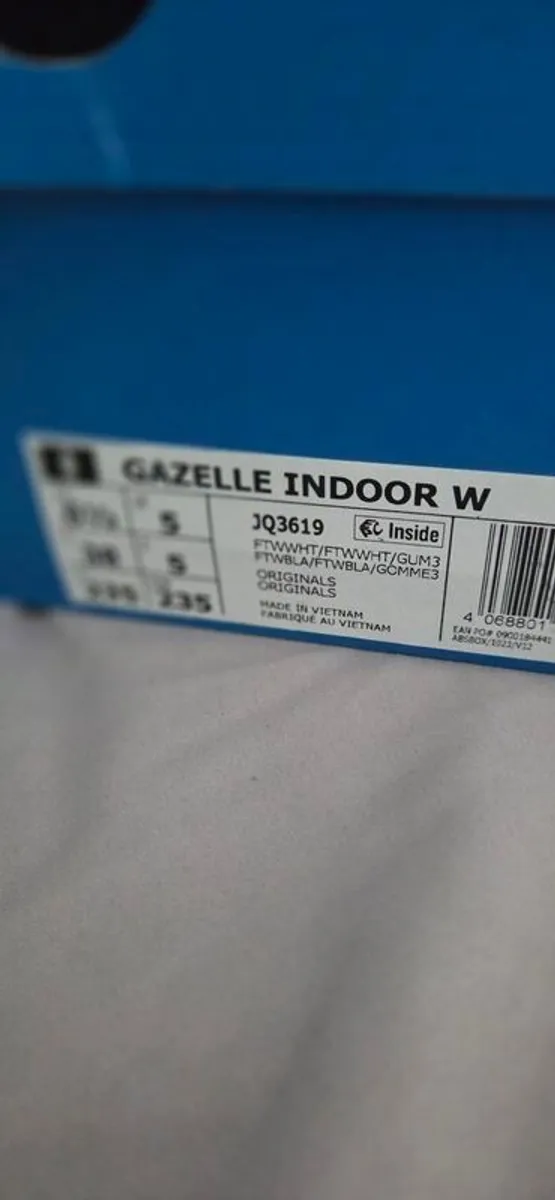 women trainers, adidas gazelle - Image 1