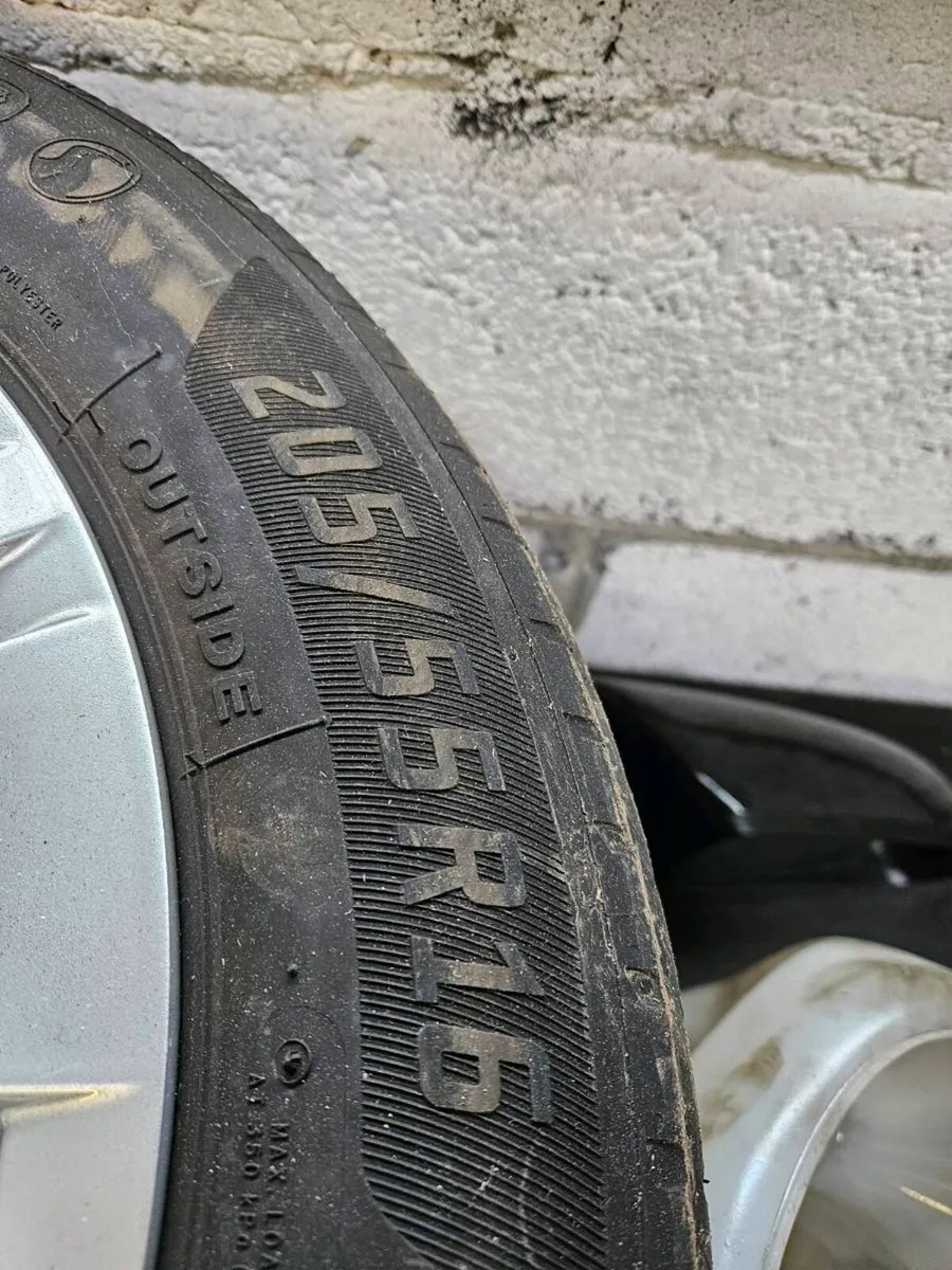 VW Alloys - two sets - 16" & 17" - Image 2