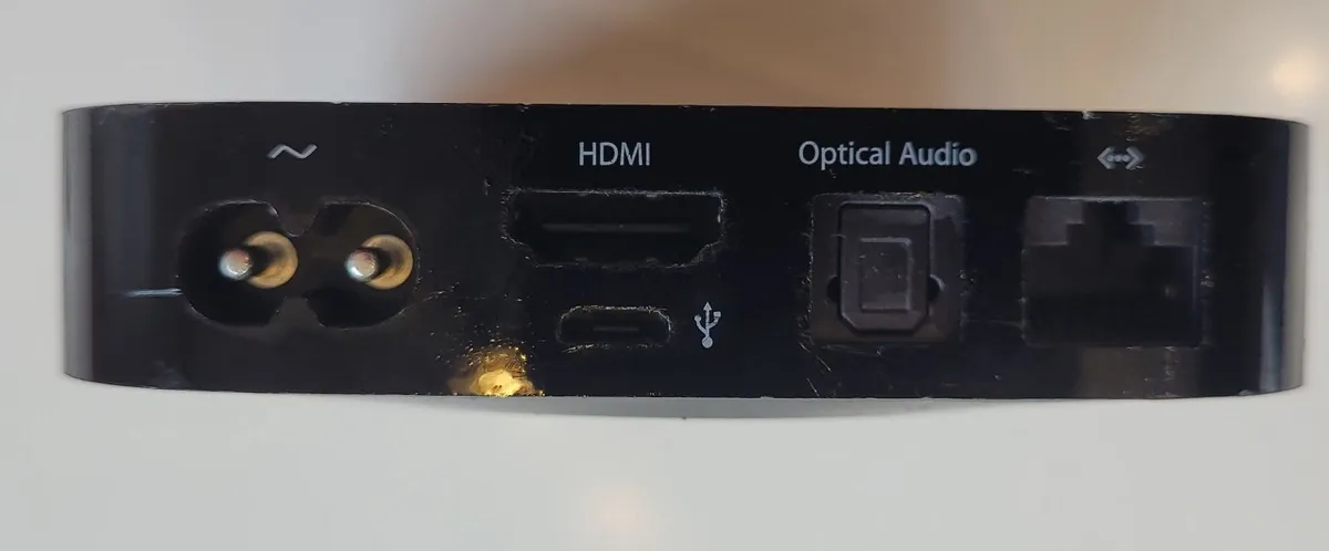 Apple TV box with remote control - Image 2