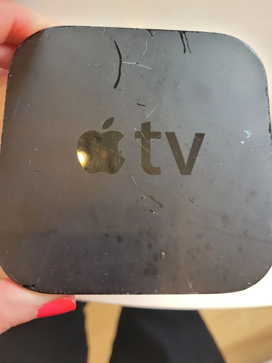 Apple TV box with remote control - Image 3