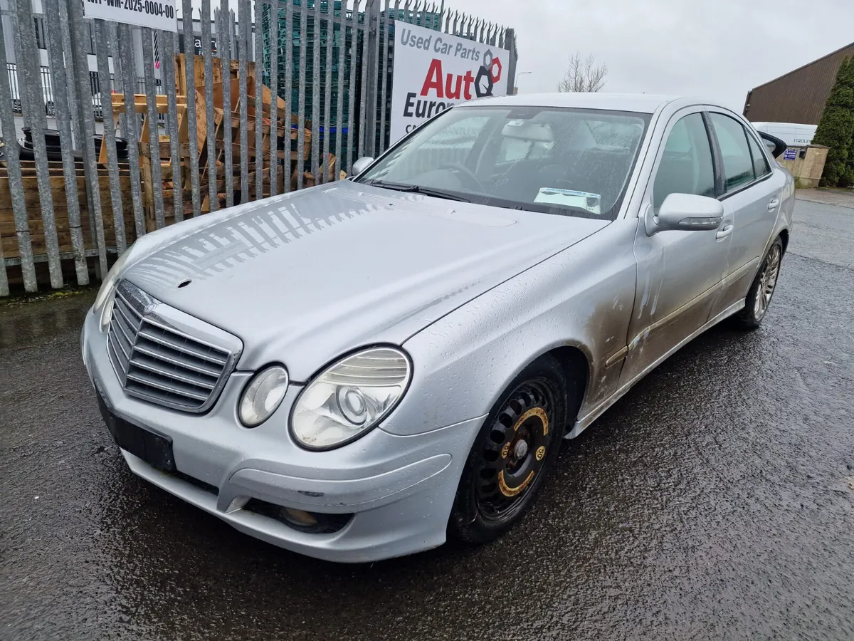 08 MERCEDES E-CLASS  1.8 P AUTO FOR BREAKING - Image 2