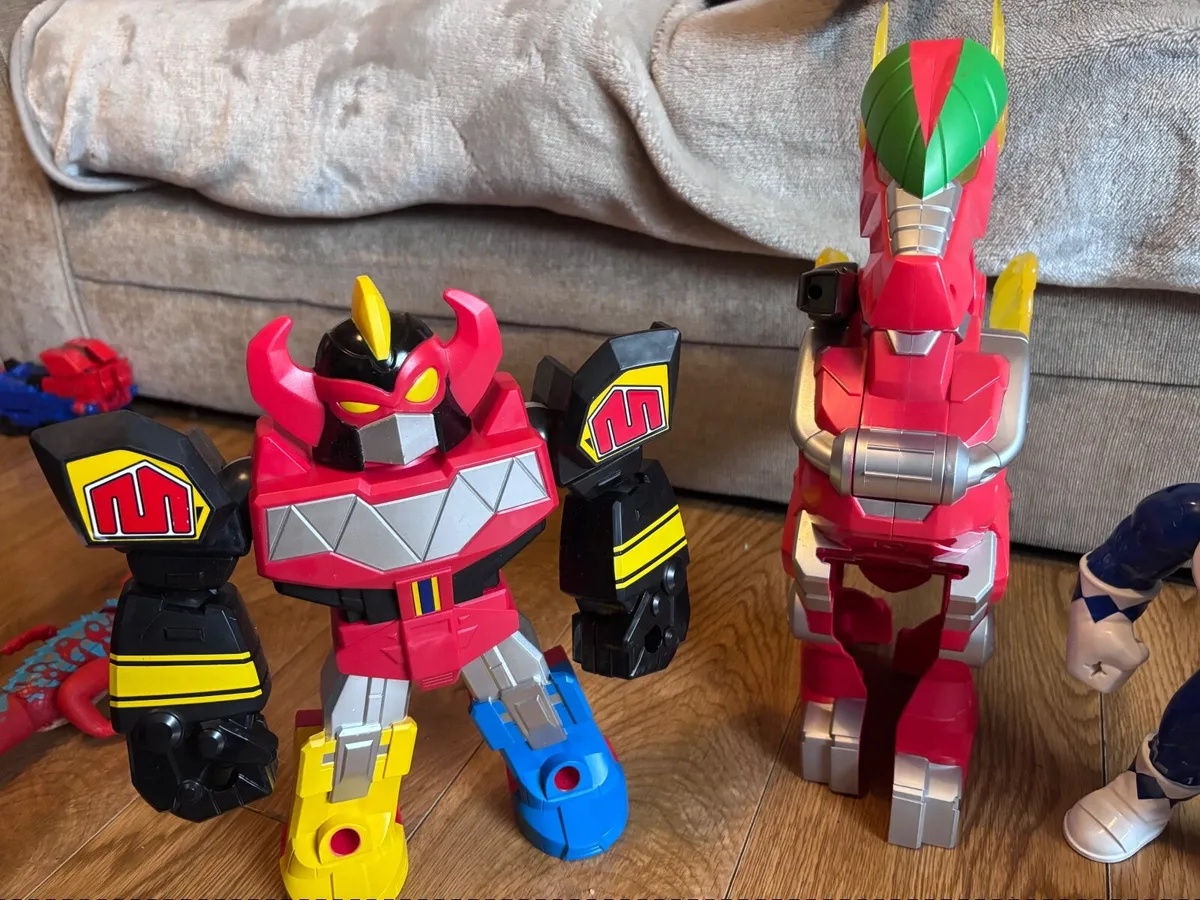 Imaginex cars,  power ranger toys and misc cars - Image 4