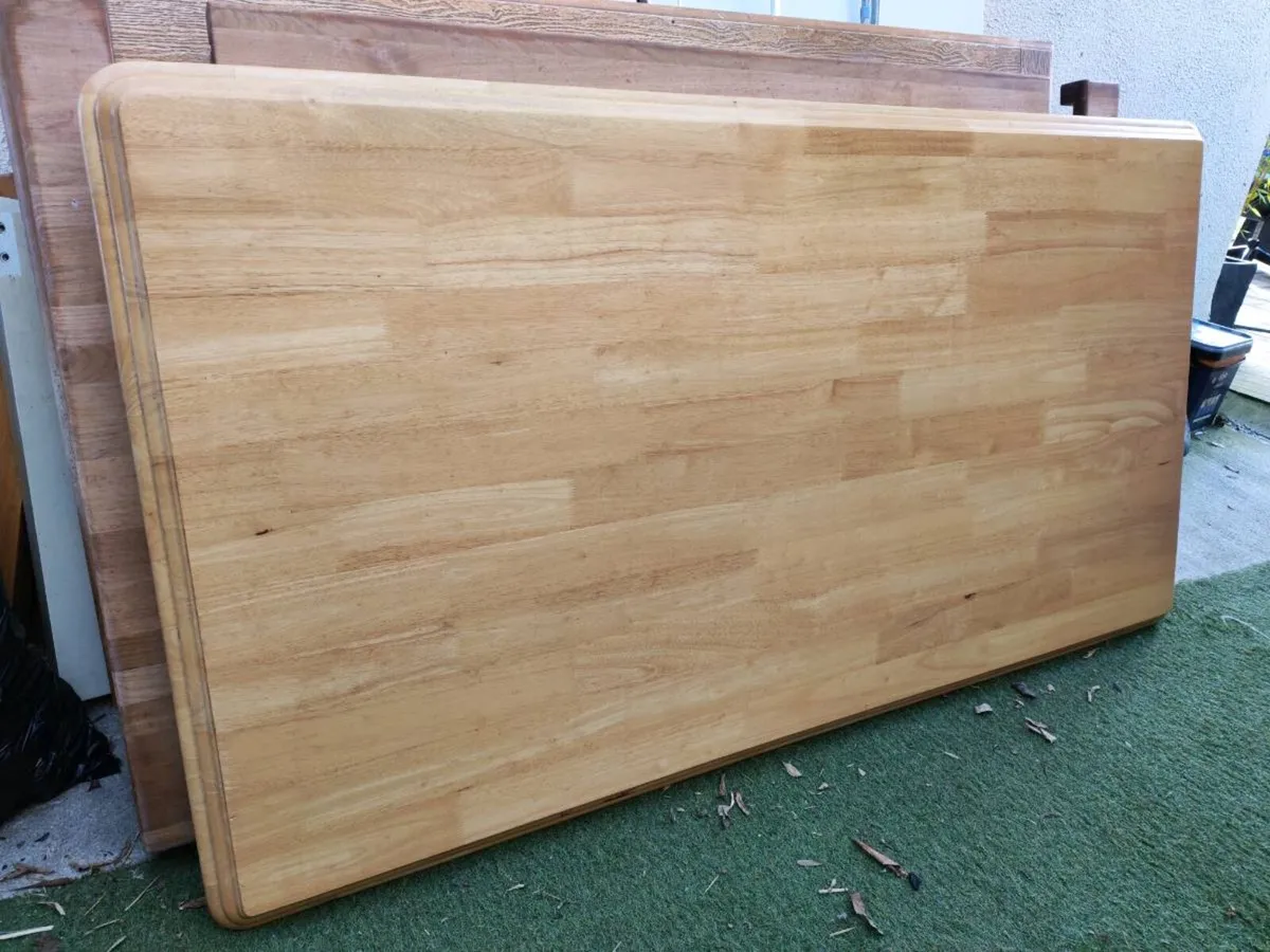 Large kitchen dining table - Image 1