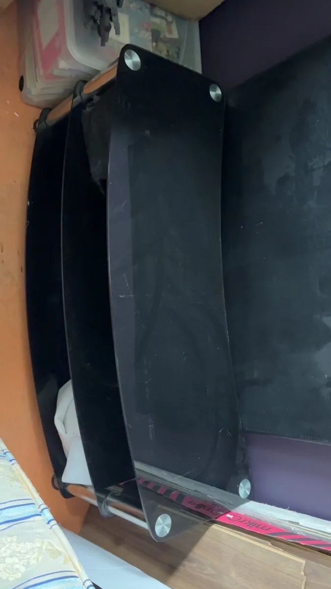 2x glass tv stands - Image 2