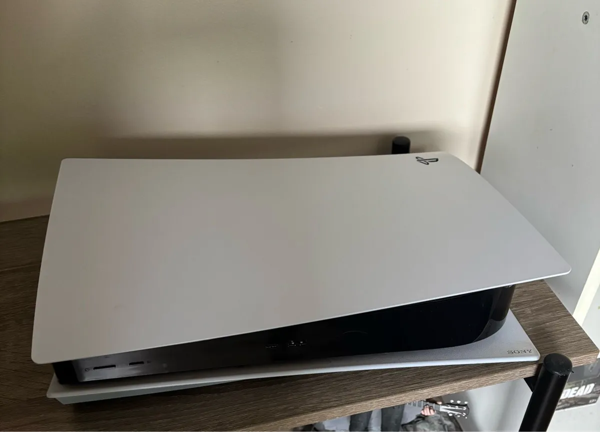 PlayStation 5 - Image 3