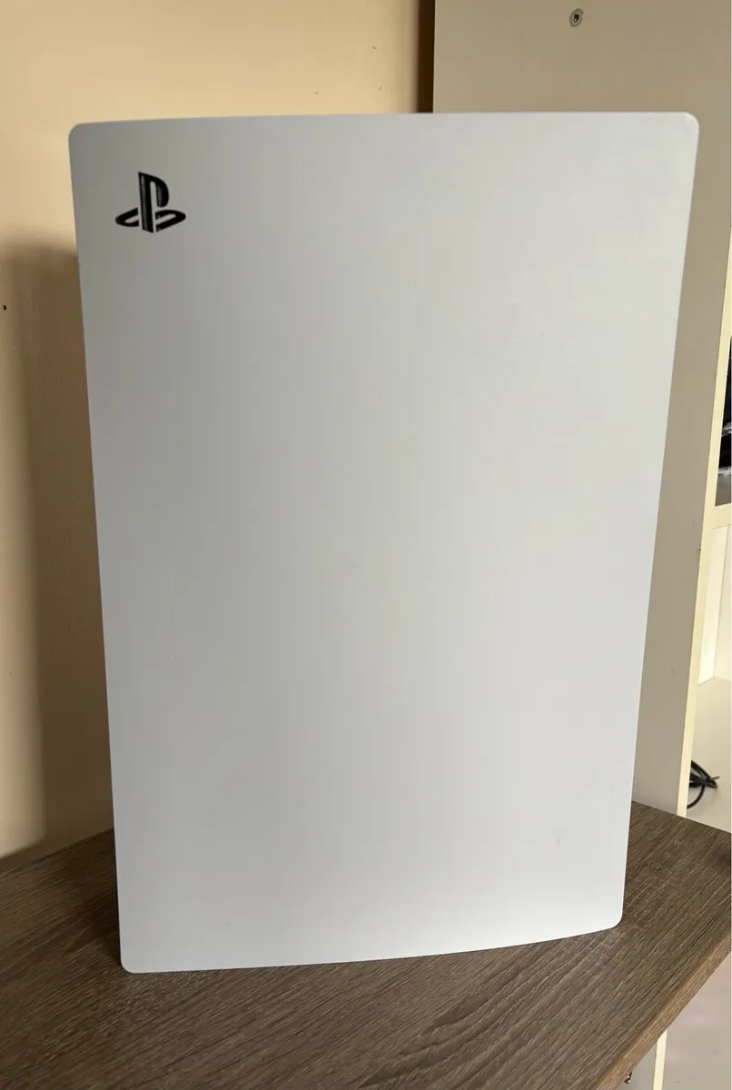 PlayStation 5 - Image 1