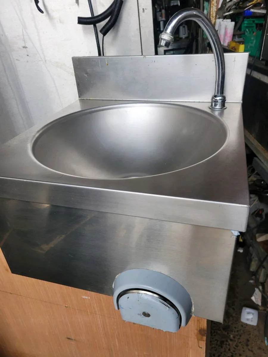 Sink Hand Wash, Knee Operated Sink - Image 2