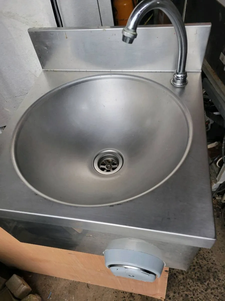 Sink Hand Wash, Knee Operated Sink - Image 3