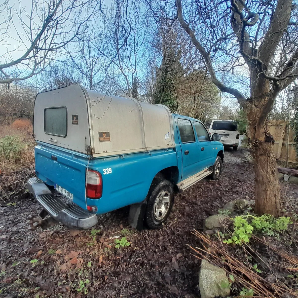 Toyota hilux - Image 3