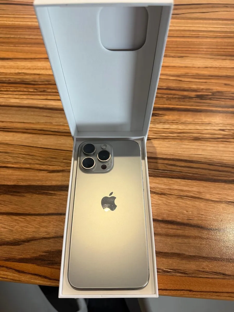 iPhone 15 ProMax - Image 2