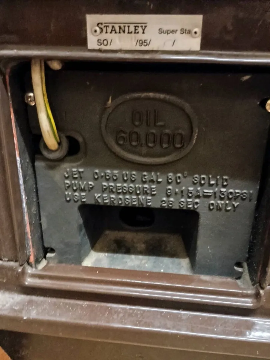 Stanley super star oil range - Image 3