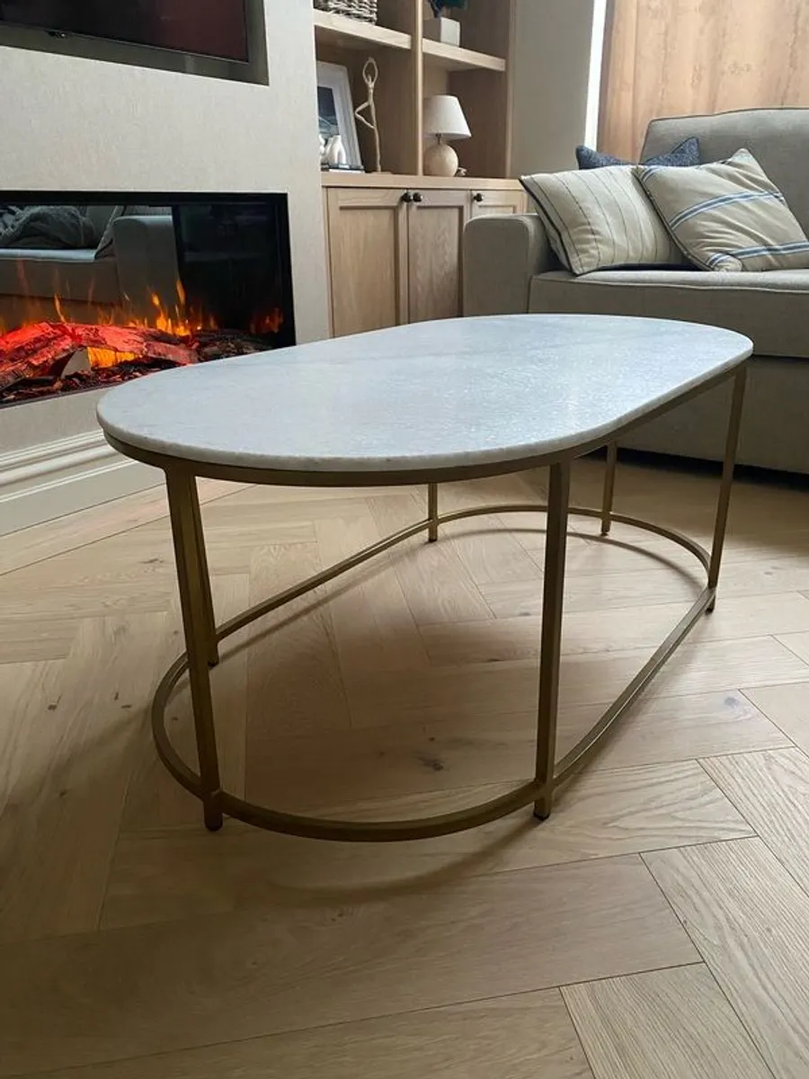 coffee table - Image 1