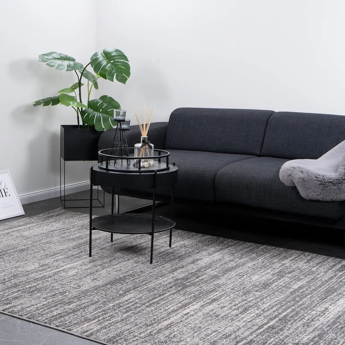 Designer Rug 160 x 230 cm Living Room Pattern - Image 1