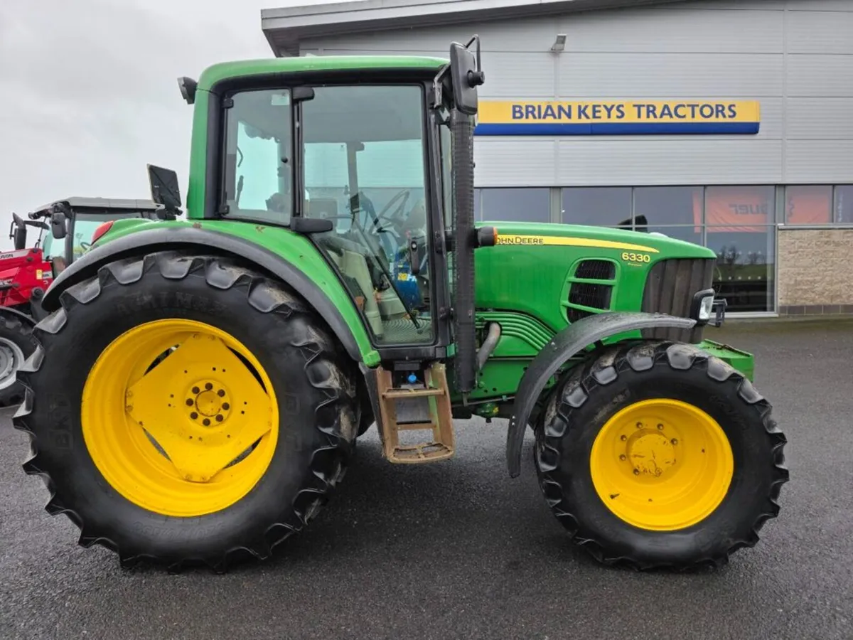 John Deere 6330 2007 - Image 1