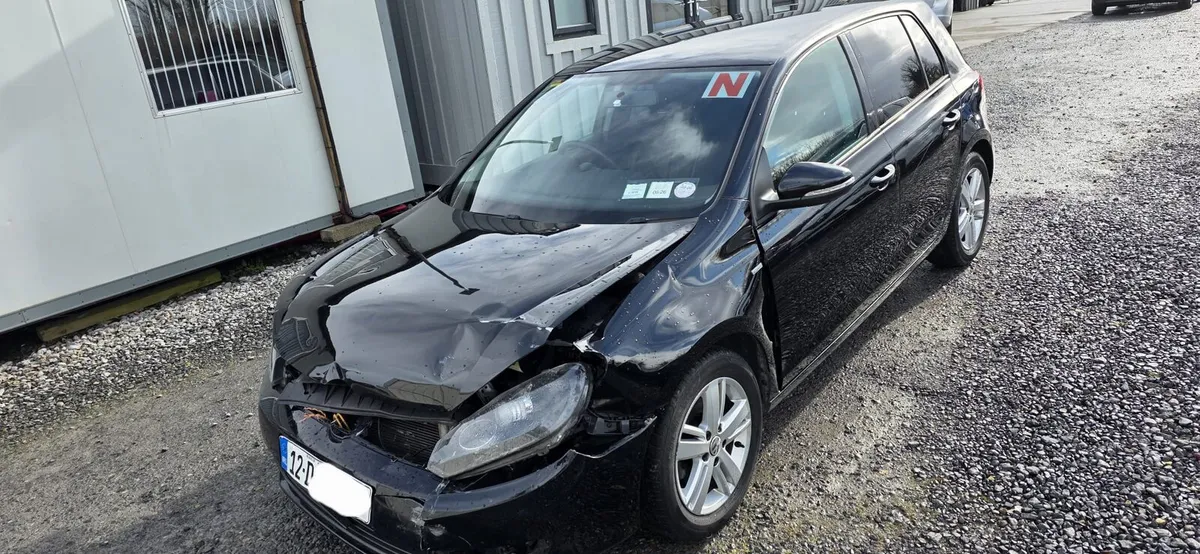 12 VW GOLF PETROL - Image 2