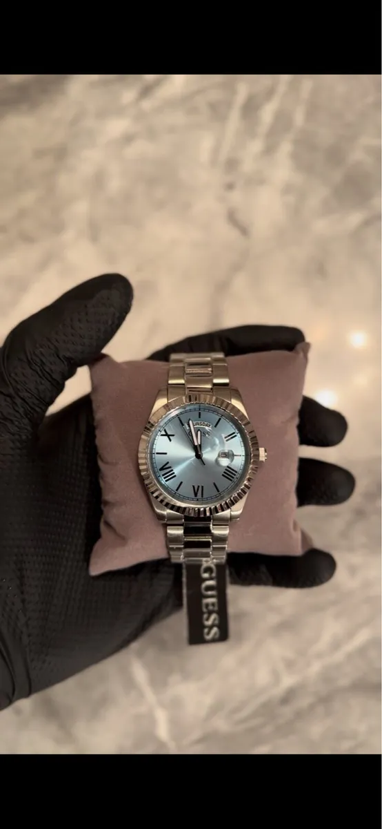 Guess Connoisseur Daydate - Image 4