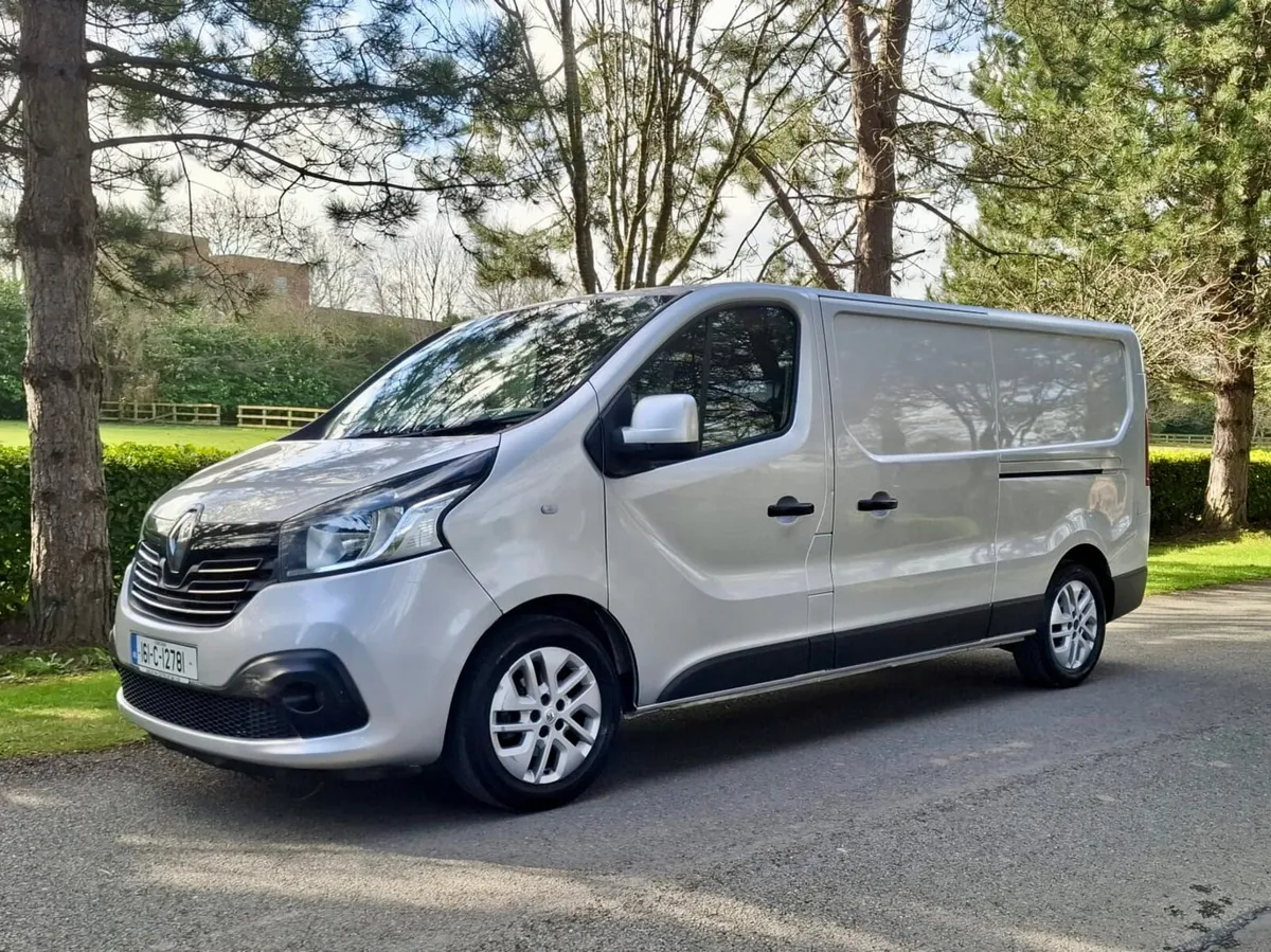Renault Trafic 2016 DOE 3/27 - Image 1