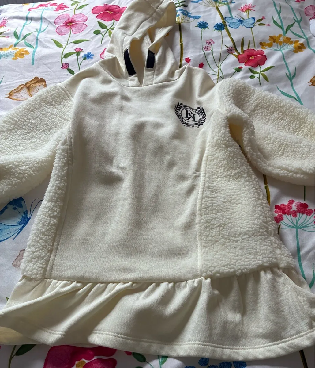 River island fleece hoodie 3-4 years