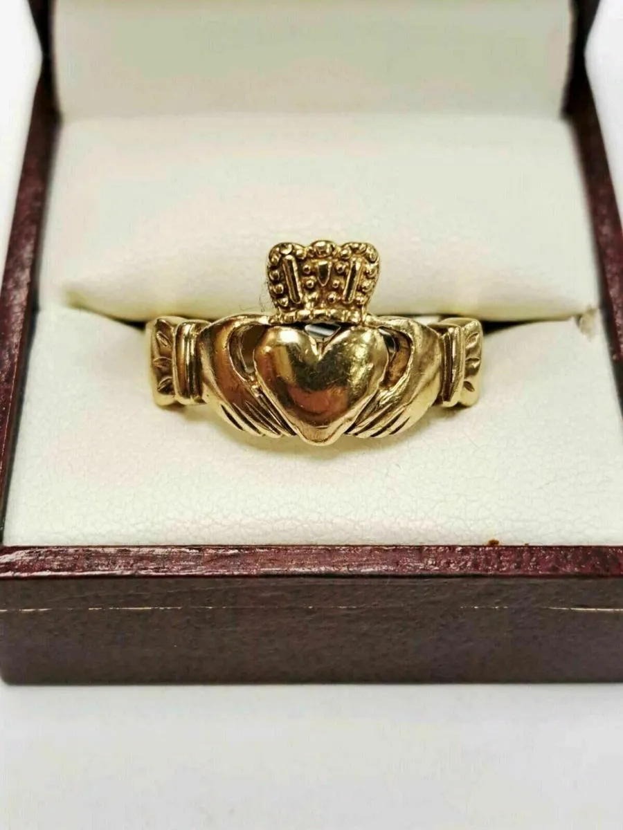9K Gold Claddagh Ring 9CT - Image 1