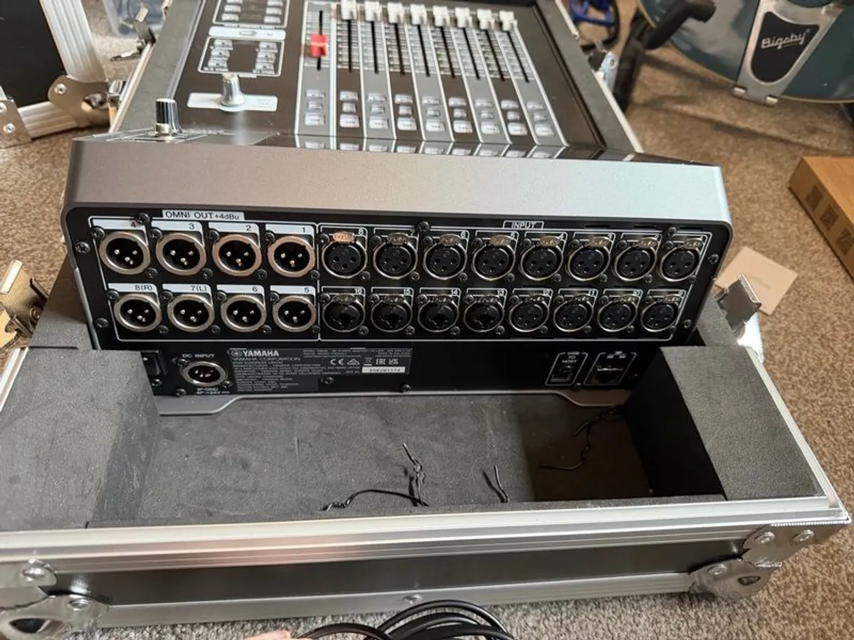 Yamaha DM3s Digital Mixing desk - Image 2