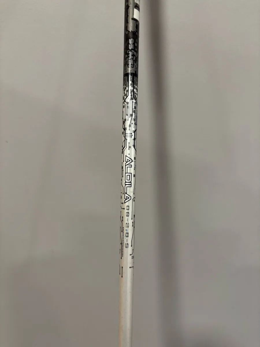 Titleist GT3 15deg 3 Wood - Image 3