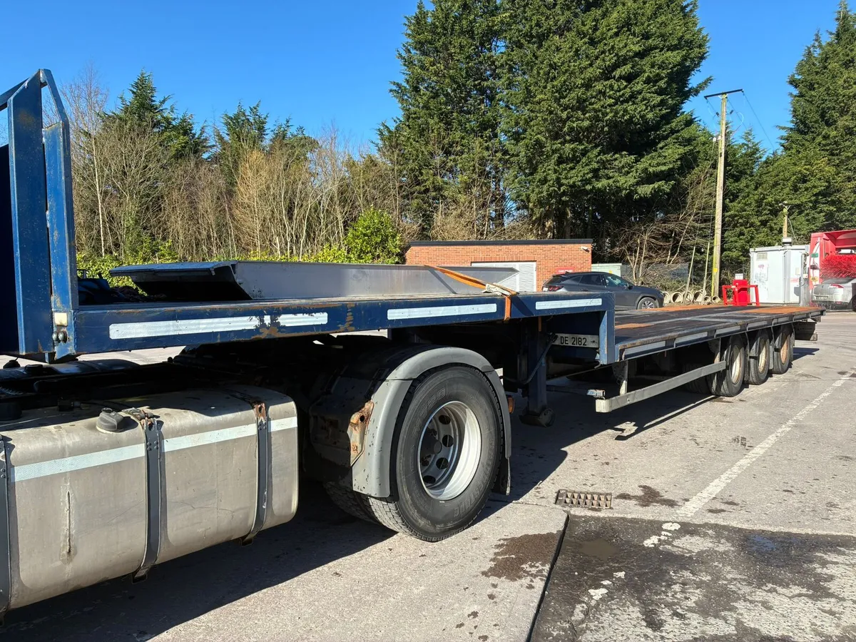 Montracon 45ft Step Frame Trailer - Image 2