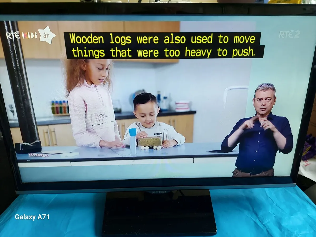 Samsung 22" TV Model T22E310EX with Remote Control - Image 1