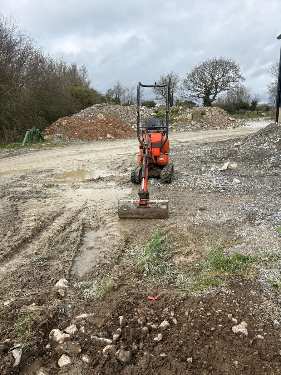 Kubota 2016 Micro digger - Image 1