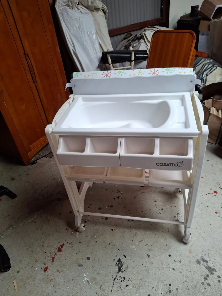 Baby Changing Unit/Bath - Image 2