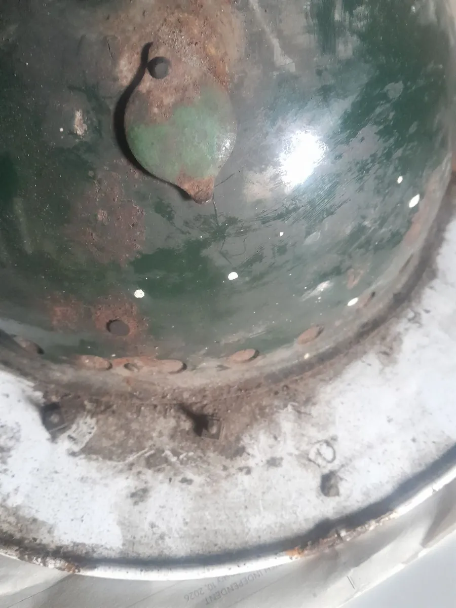 Vintage kerosene  pressure  lamp - Image 4