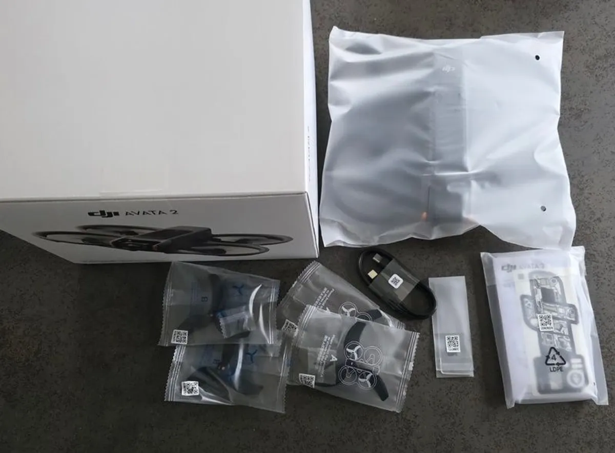 DJI Avata 2 brand new, never used.