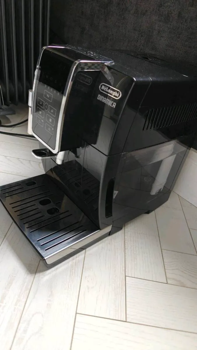 Delonghi espresso coffee machine - Image 2