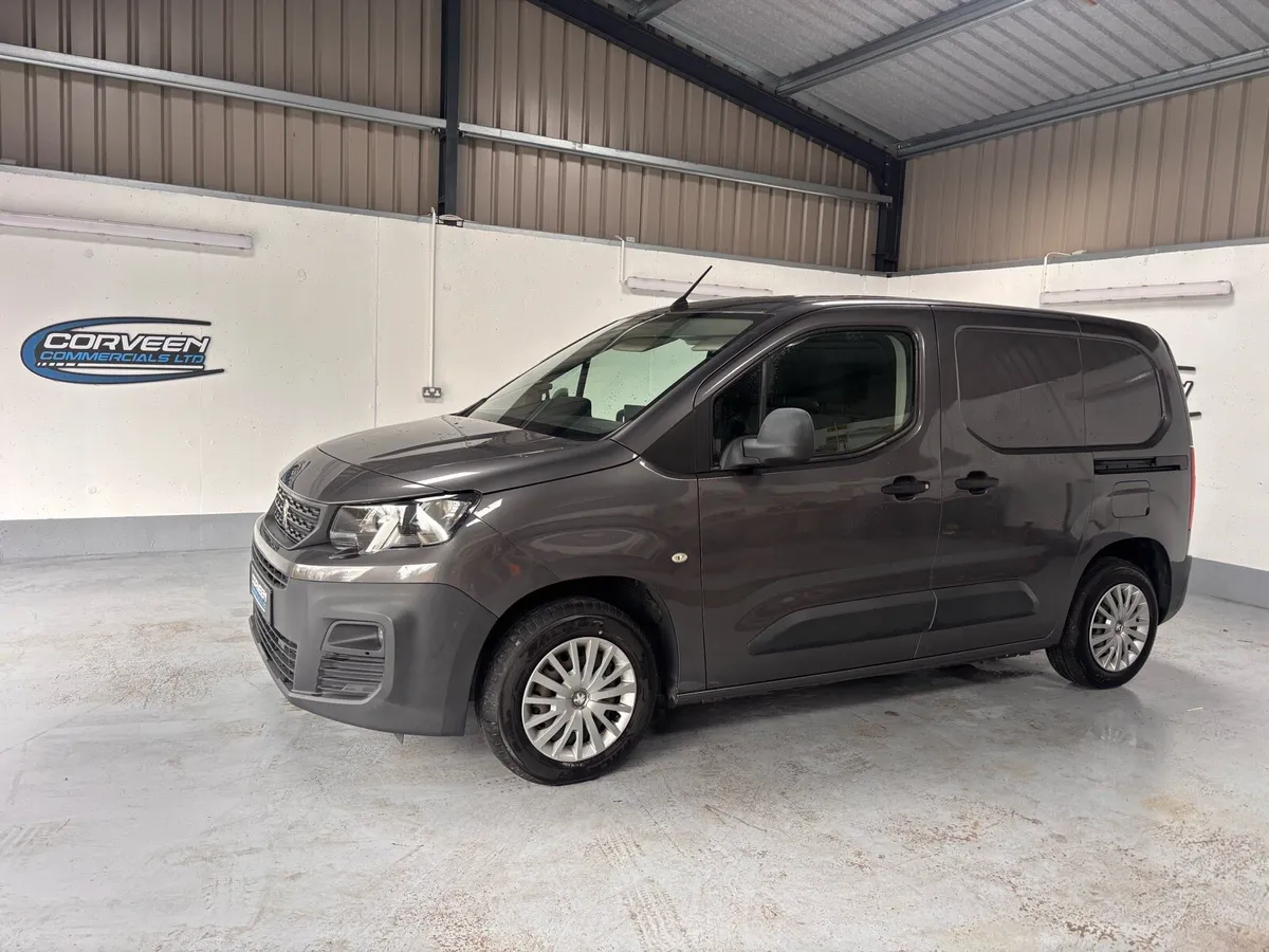 2019 (192) Peugeot Partner Professional - Image 4