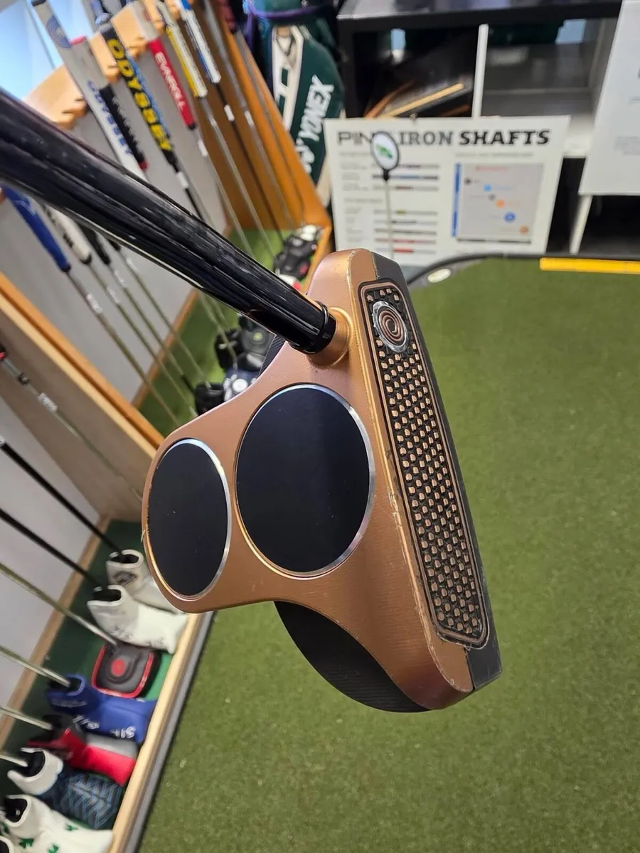 Odyssey Limited Edition Exo 2-Ball Putter - Image 3