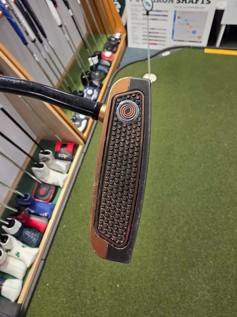 Odyssey Limited Edition Exo 2-Ball Putter - Image 4