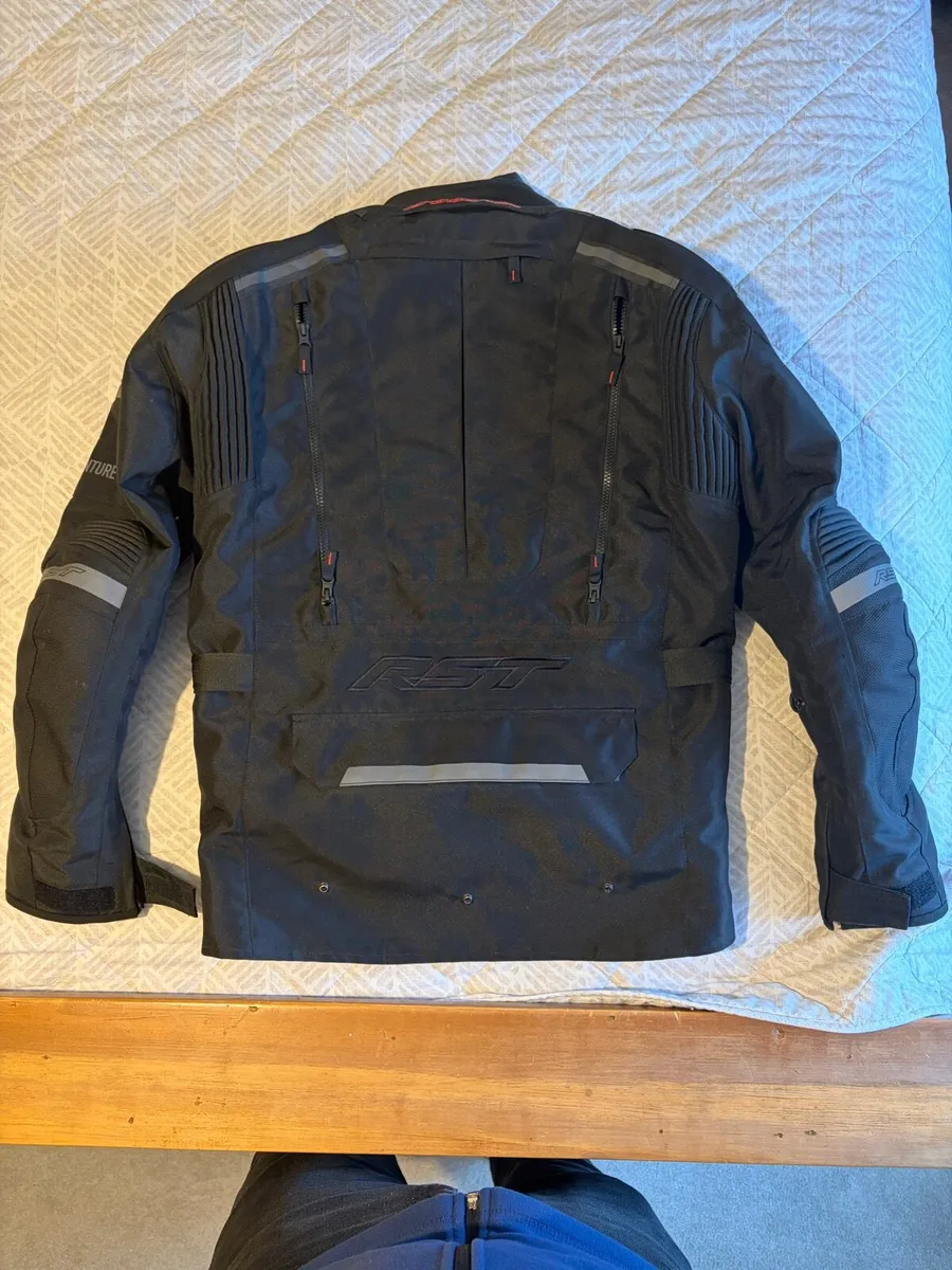 Motorcycle Jacket - Image 4