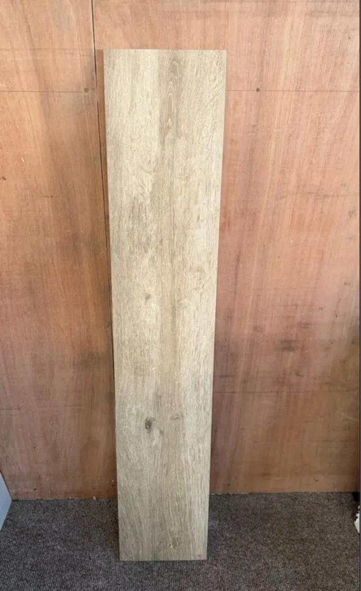 Joblot Beige Wood Effect 23cm x 120cm