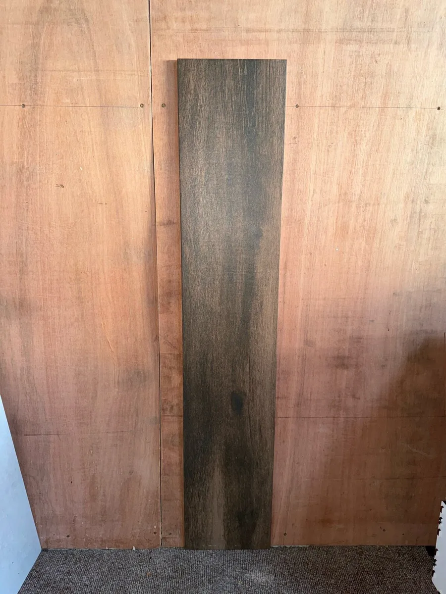Joblot Brown Wood Effect Tile 23cm x 120cm