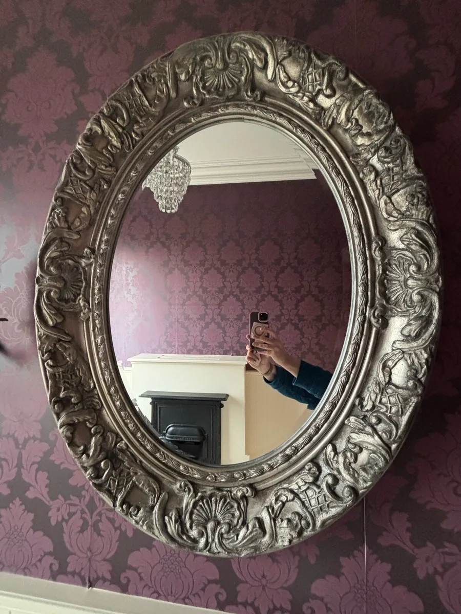 Antique carved mirror - Image 2