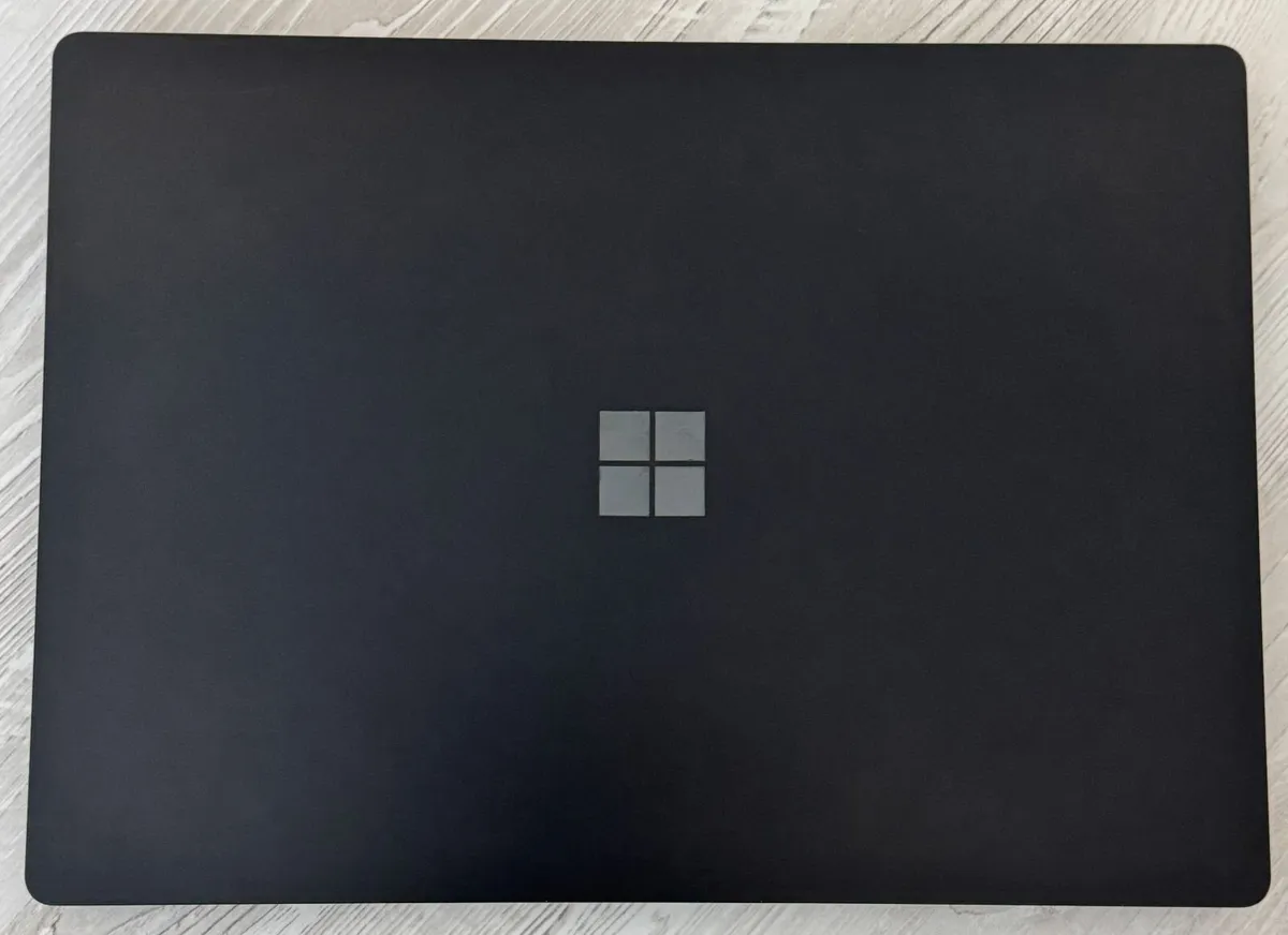 Surface Laptop 3 15-inch in Matte Black. Top-spec - Image 3