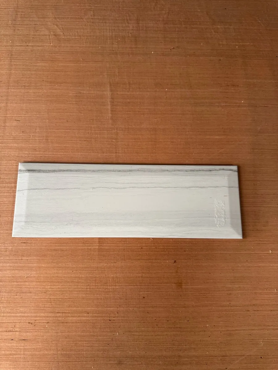 Joblot Kitchen Wall Laguna Blanco 10cm x 30cm