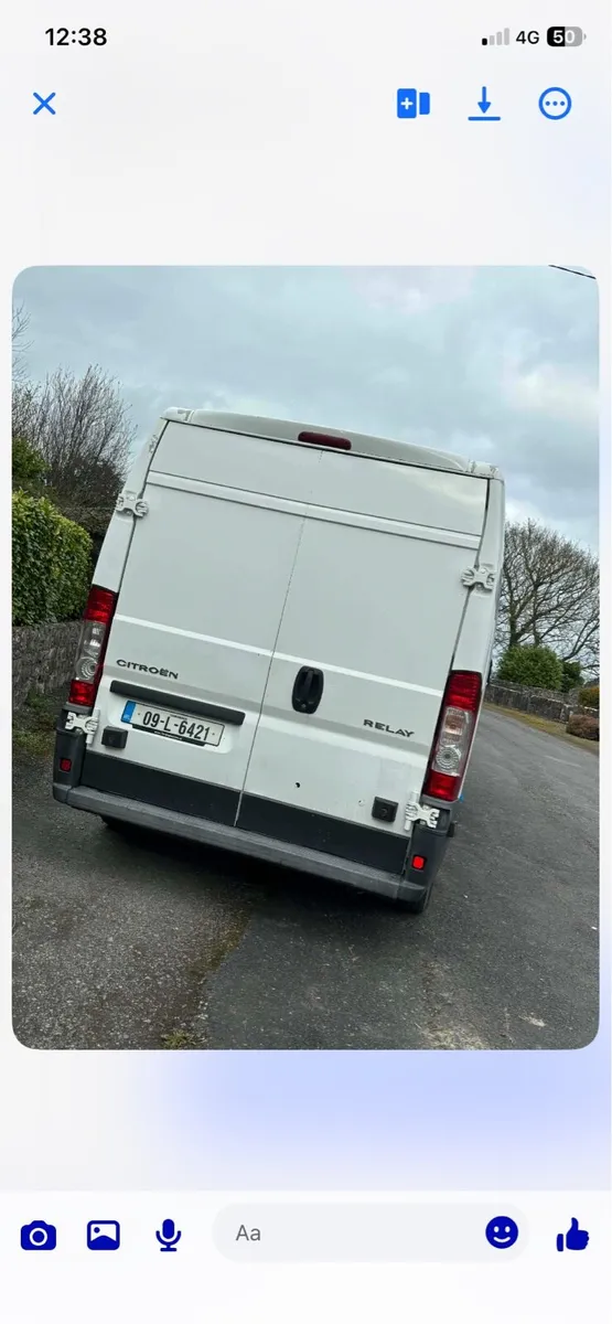 Camper van - Image 4